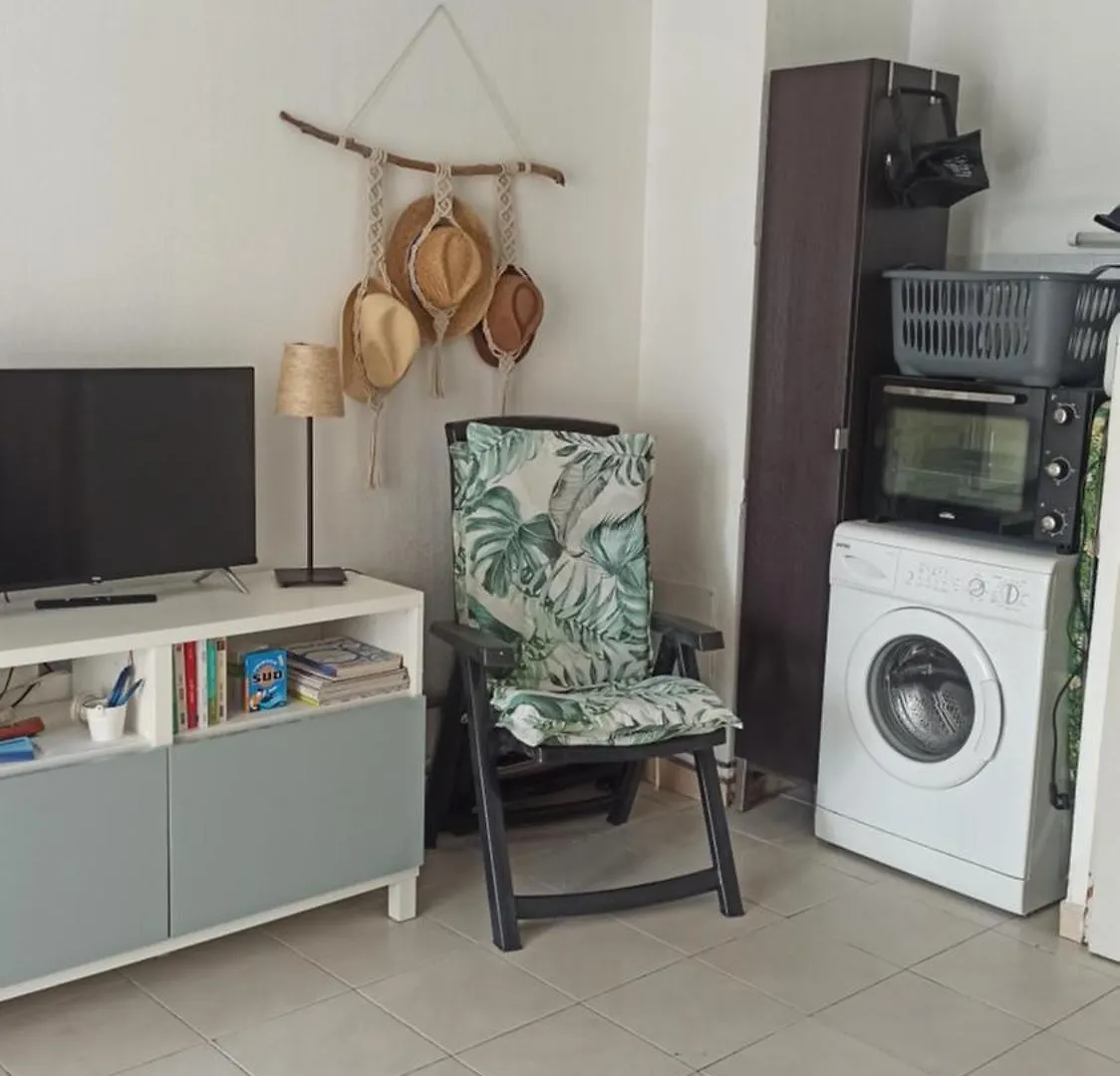 Studio Domaine La Pinede 340 Chemin Du Pansard La Londe-les-Maures Apartment
